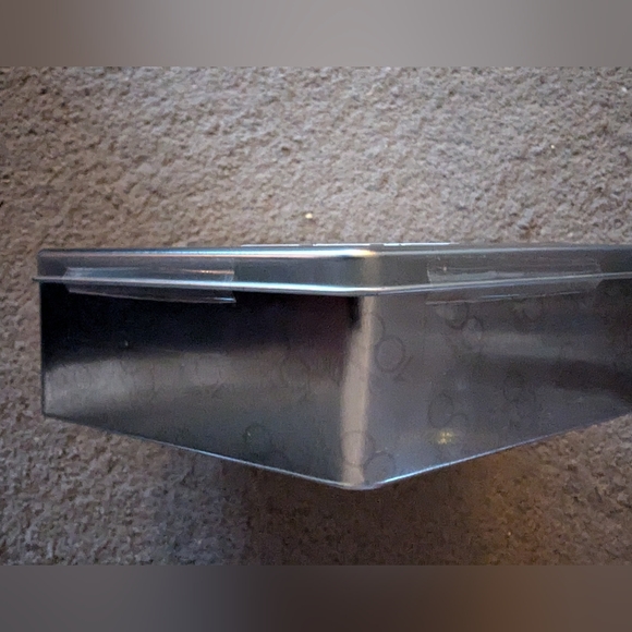 Disney 100 years PEZ in Collectible Tin - Picture 3 of 6